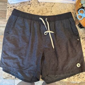 Vuori Charcoal Black Kore 5” Liner Shorts
